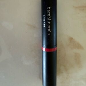 Vibrant pink Lipstick